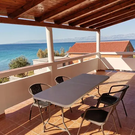 Porat Apartman Ugljan
